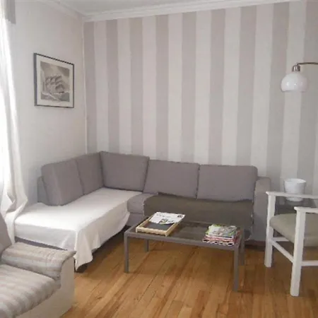 House D'olonne, La Chaume. Dom wakacyjny *